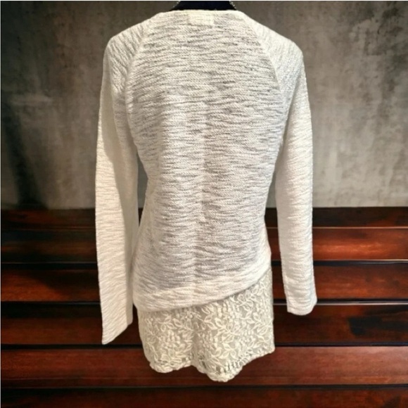 Cloth & Portrait Asymmetrical Cream Lace Accent Sweater Women's‎ Small Boho Chic - Picture 4 of 7